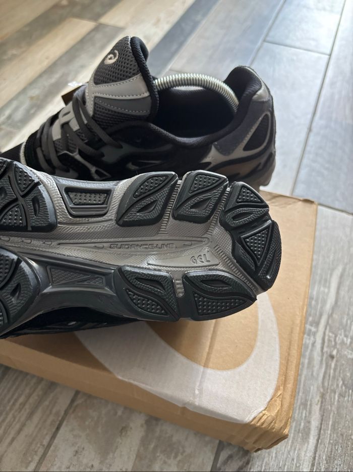 Asics Gel NYC Noir– Taille 43 - photo numéro 5