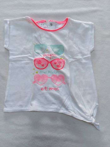 Tee-shirt taille 12 mois
