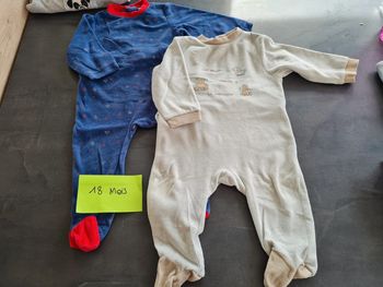 Lot de 2 pyjamas 18 mois