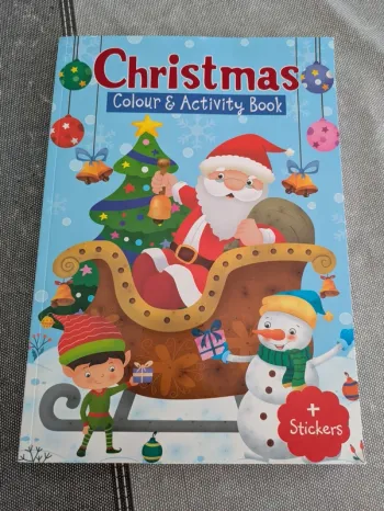 Livre de coloriage et d'activités de Noël NEUF