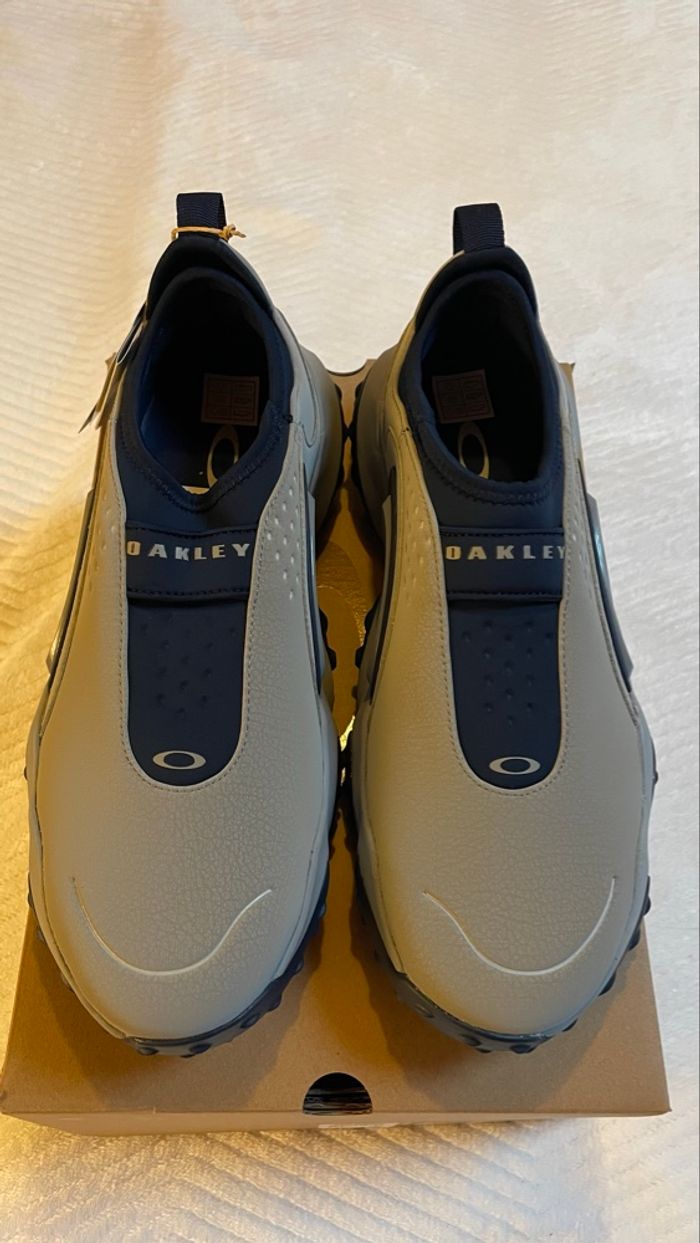 Oakley Flesh Slip-On – Gris/Marine – Taille 44 – Neuf - photo numéro 6