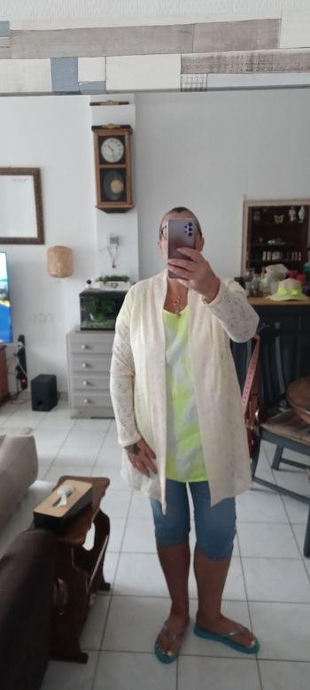 Très joli gilet femme T u