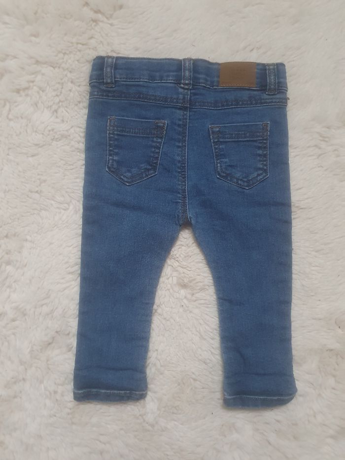 Lot de deux jeans type slim 6 mois - photo numéro 5