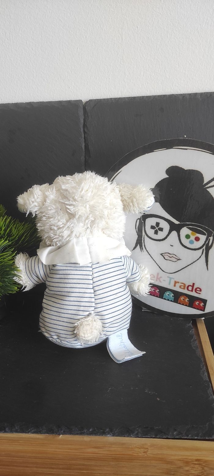 Peluche Doudou Mouton blanc bleu rayé Avene Pédiatril gris Collerette Marine - photo numéro 2