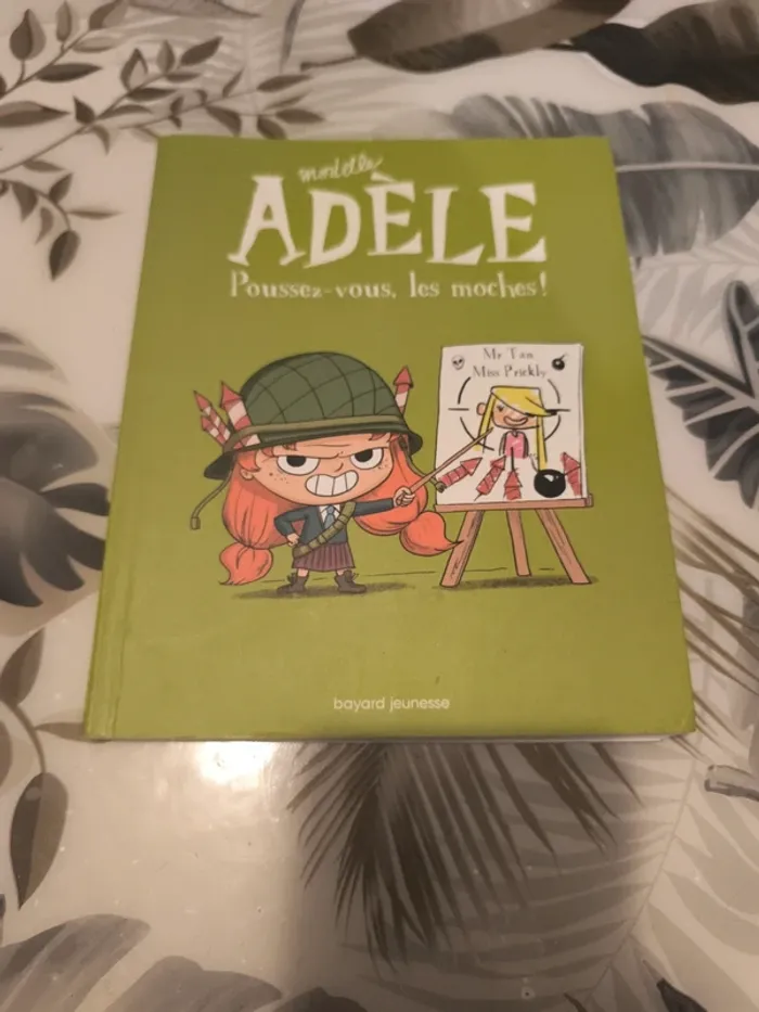 Bd mortelle Adèle poussez vous les moches