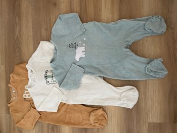 Lot pyjamas 12 mois