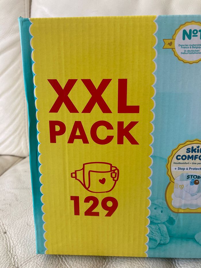 Pack XXL 129 Couches Pampers Premium protection taille 3 (6-10 kg) - photo numéro 5