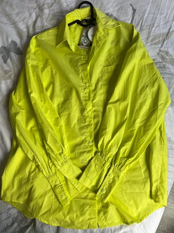 Chemise bouffante verte