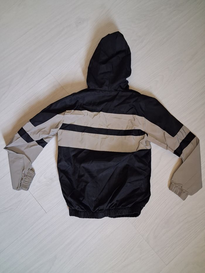 Blouson mis saison T 6 ans - photo numéro 4