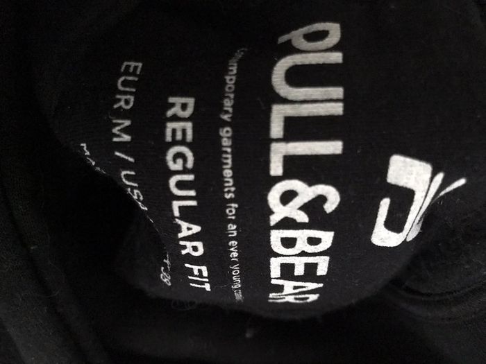 Sweat à capuche noir Pull&Bear taille M - photo numéro 18