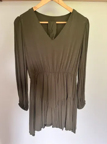 Robe kaki