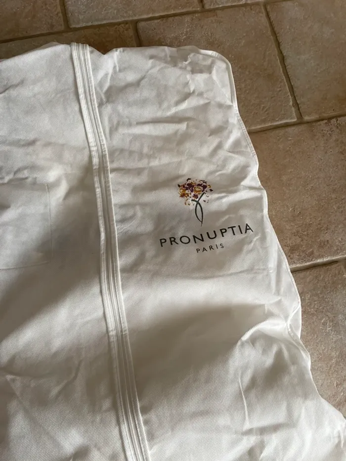 Magnifique robe mariée Pronuptia - photo numéro 4