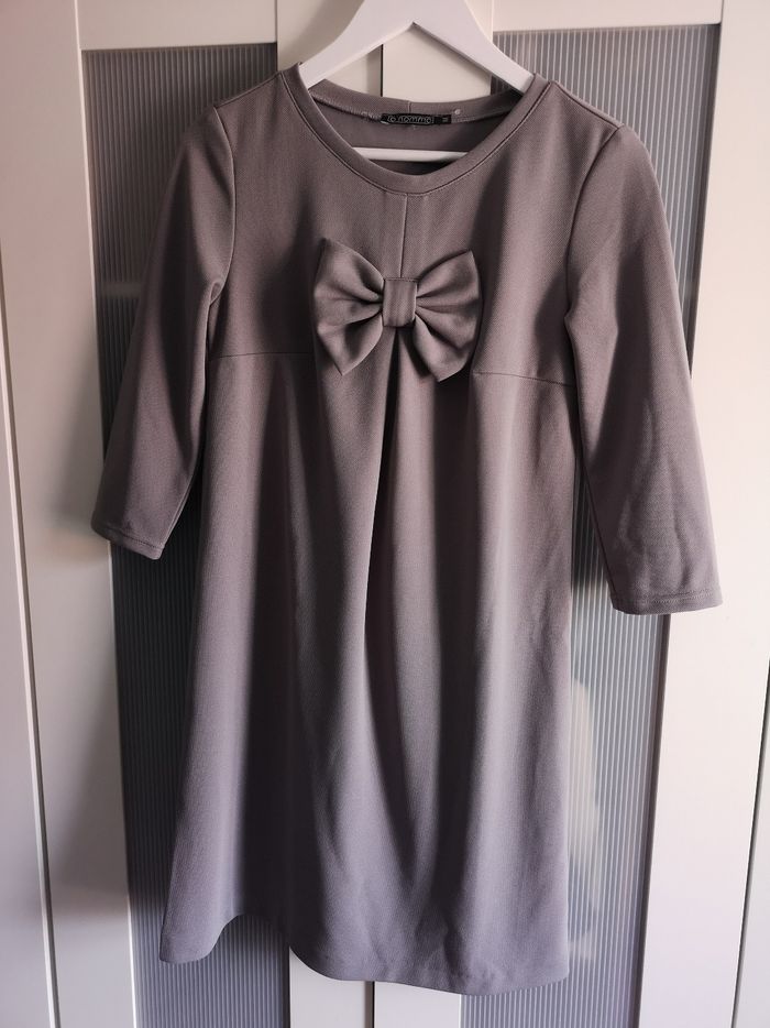 Robe droite couleur taupe T38