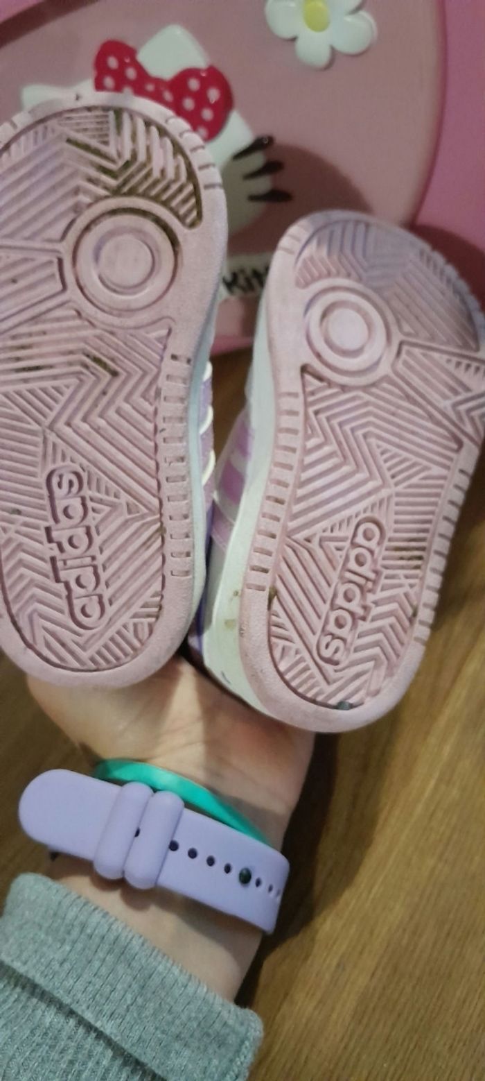 Basket Adidas t 23 - photo numéro 4