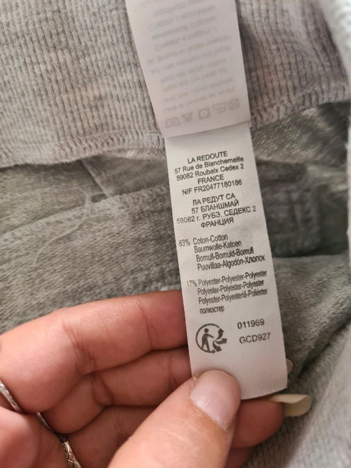 Pantalon jogging fille gris avec bandes marine et blanc sur les côtés taille 14 ans - photo numéro 5