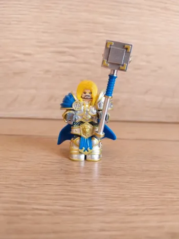 Figurine type lego Arthas Warcraft