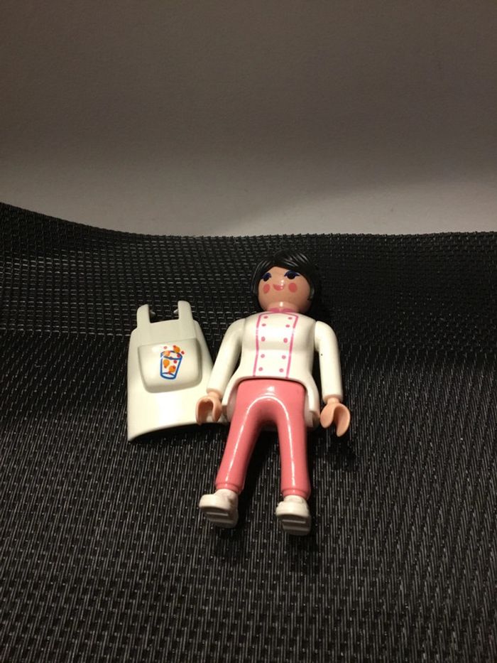 Playmobil figurine marchande vendeuse de glaces - photo numéro 3