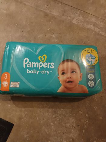 Couches pampers 3