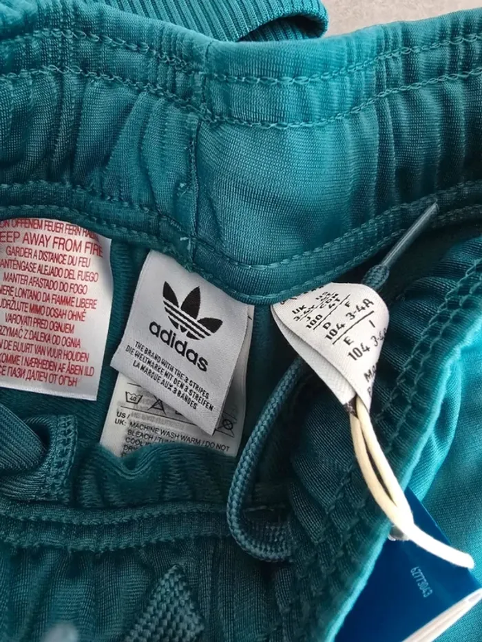 Magnifique Ensemble Adidas vert/turquoise - photo numéro 4