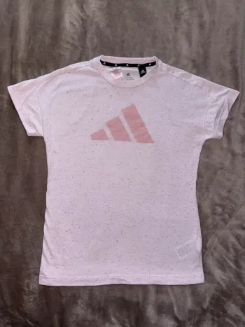 T-shirt Adidas rose taille 14 ans fille en très bon état