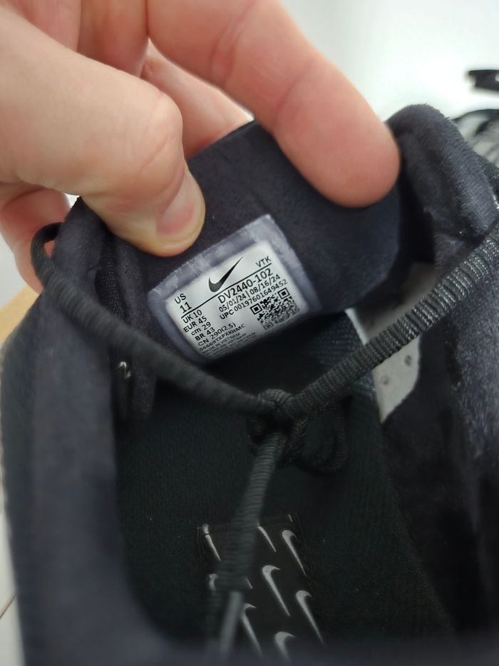 Nike lunar roam Taille 45 neuves blanc noir - photo numéro 5