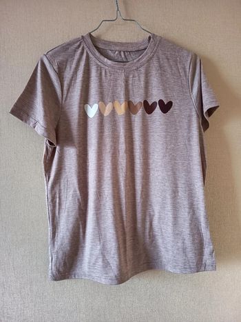 Tee-shirt. Marque shein