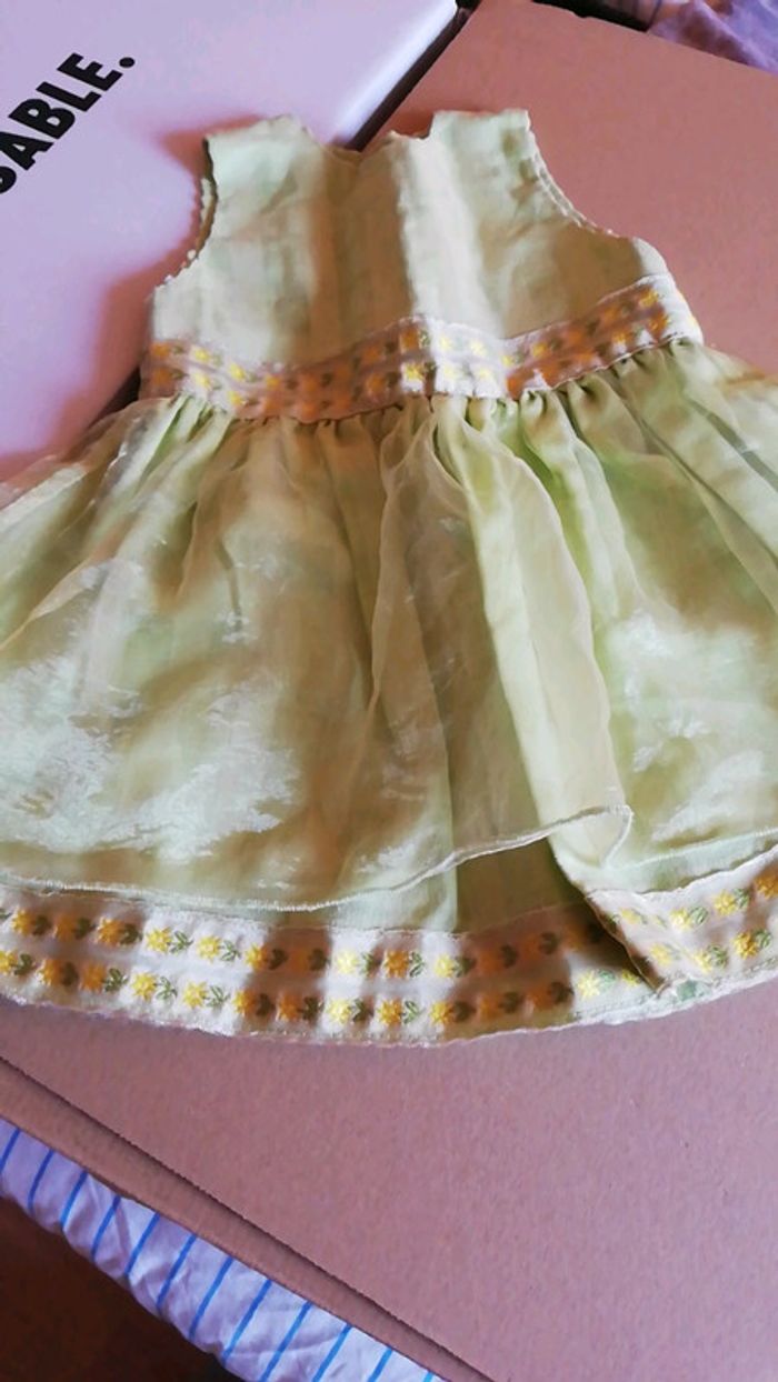 Jolie robe - photo numéro 2