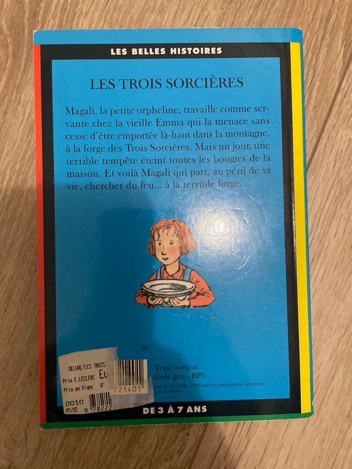 Roman les trois sorcières - photo numéro 2