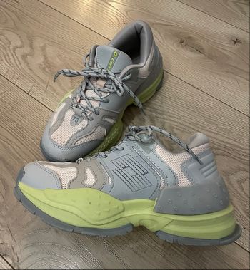 Basket Lotto pointure 36