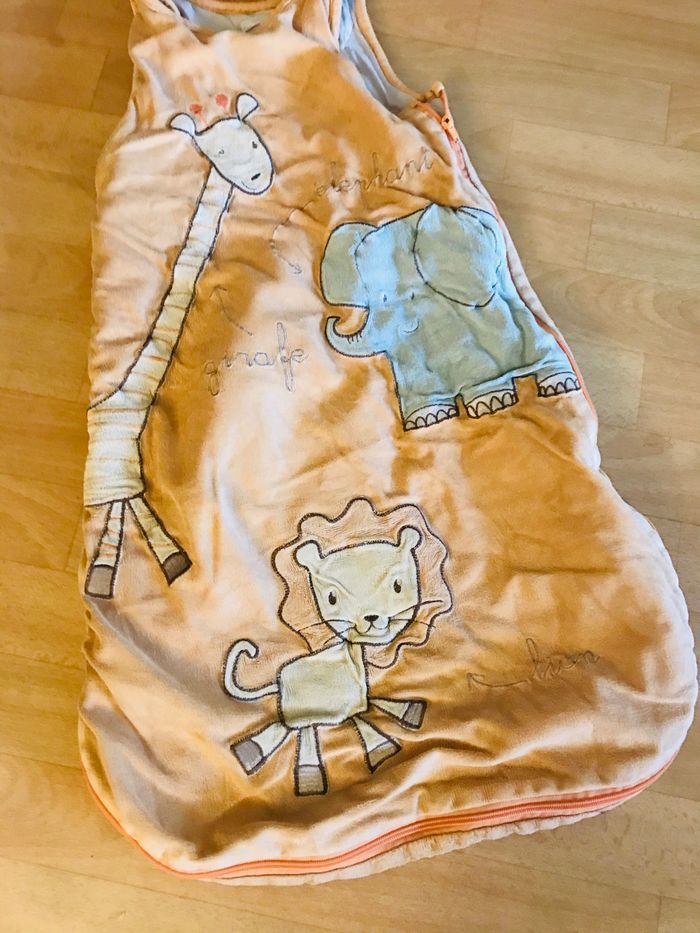 Gigote usé en velours taille 12/24 mois - photo numéro 2