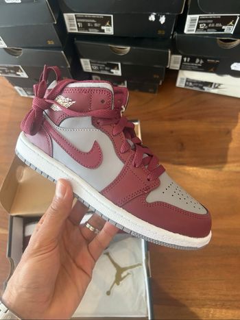 Jordan 1 taille 35