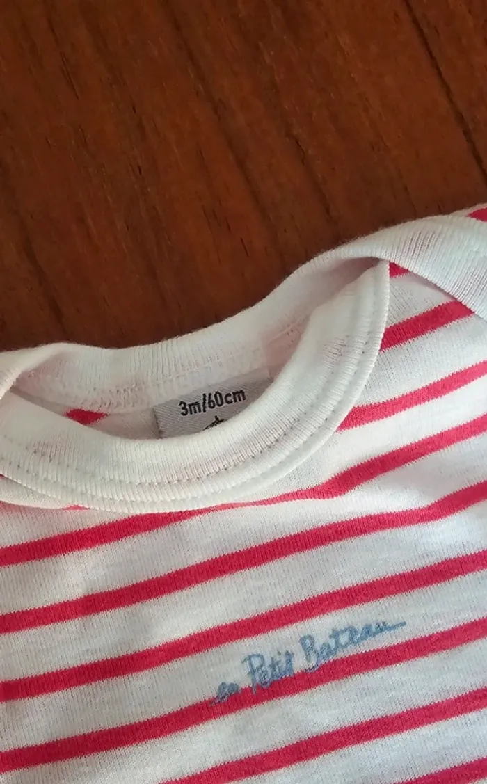 Body Petit Bateau Taille 6 mois - photo numéro 2