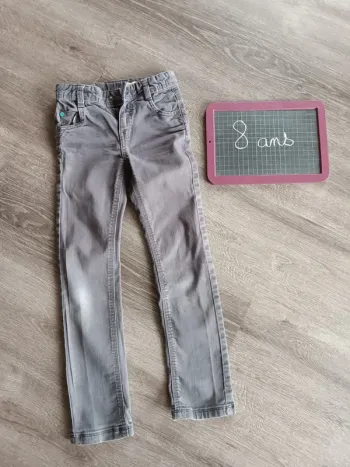 Jean garçon 8 ans