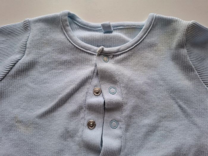 Lot de 2 petits gilets fins Petit Bateau taille 3 mois - photo numéro 3