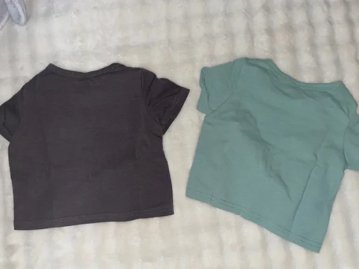 Lot 2 t shirt - photo numéro 4