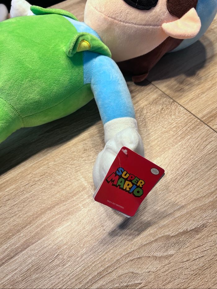 Peluche géante Nintendo Luigi – 65 cm - photo numéro 3