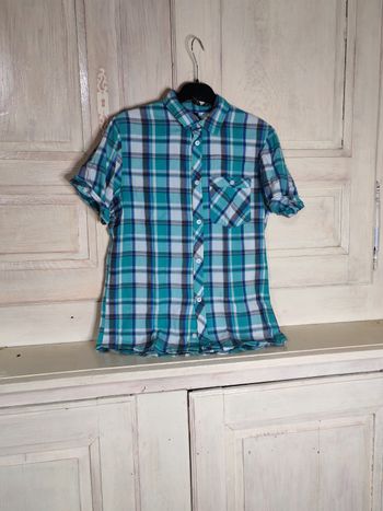 Chemise à carreaux 