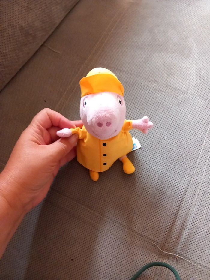 Peluche peppa pig
