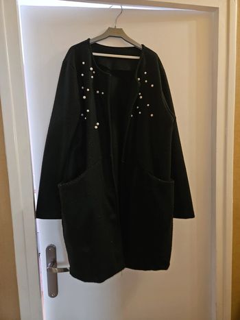 Veste à perles