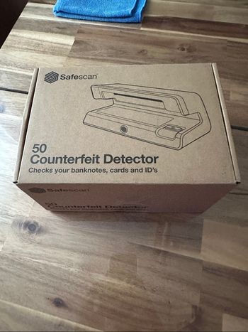 Détecteur faux billets