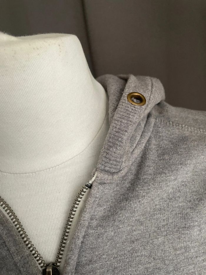 Gilet à capuche gris - photo numéro 4
