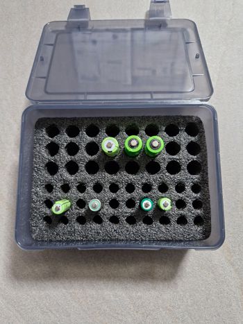 Boîte de rangement pour piles -54 emplacement (sans piles) Neuf