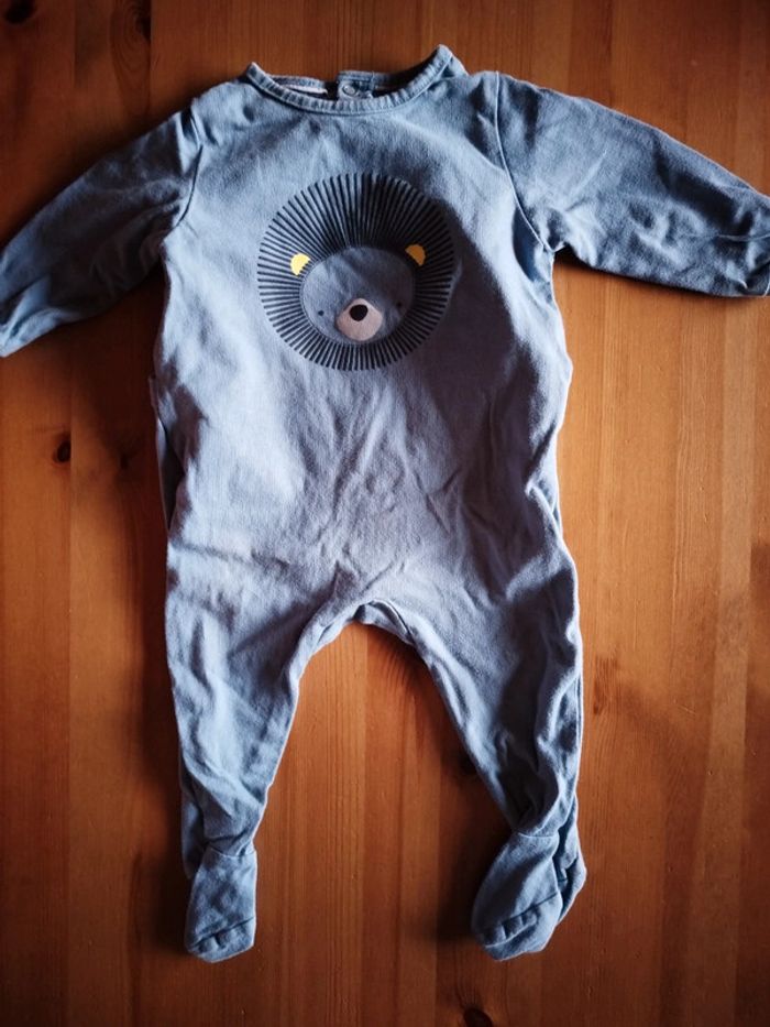 Pyjama lion bleu taille 6 mois