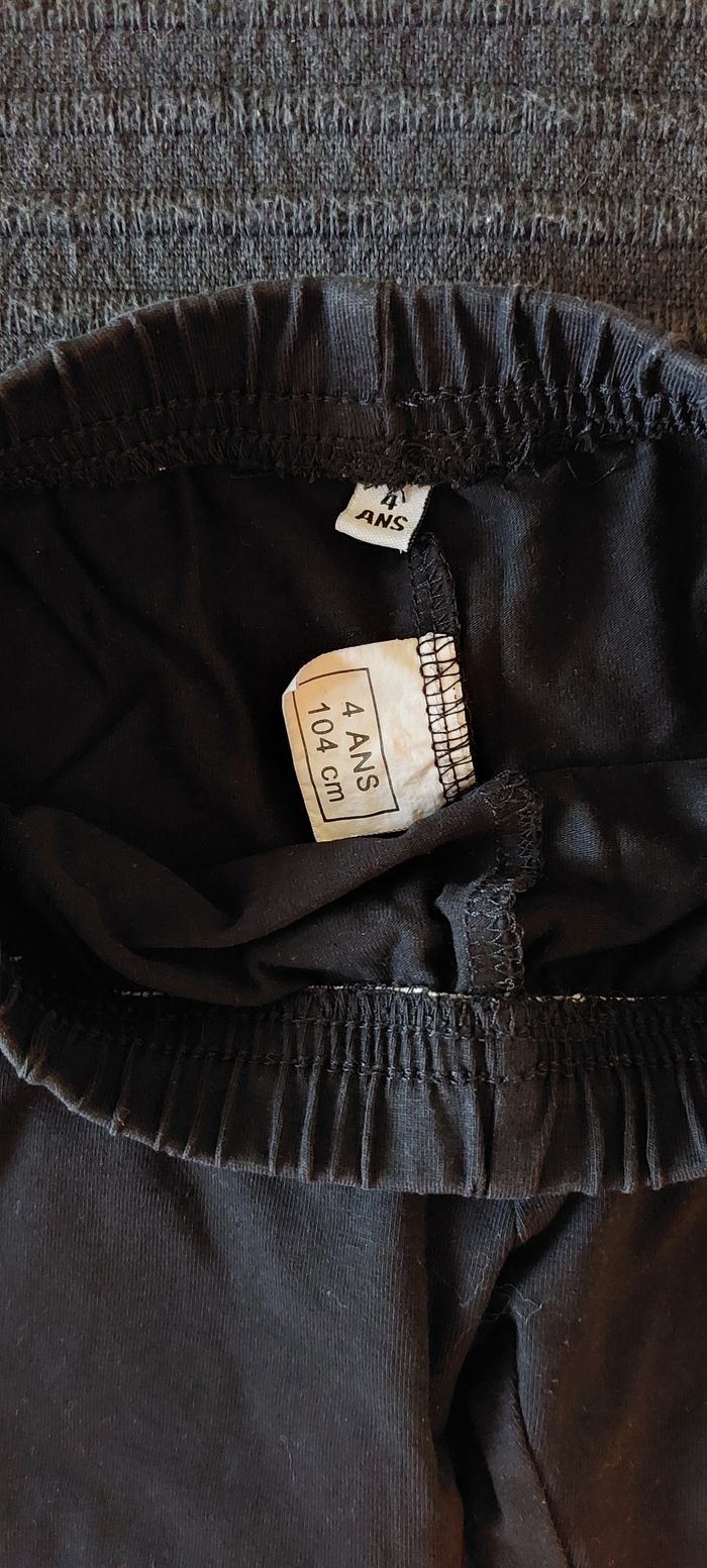 Joli short fille ou garçon - photo numéro 3