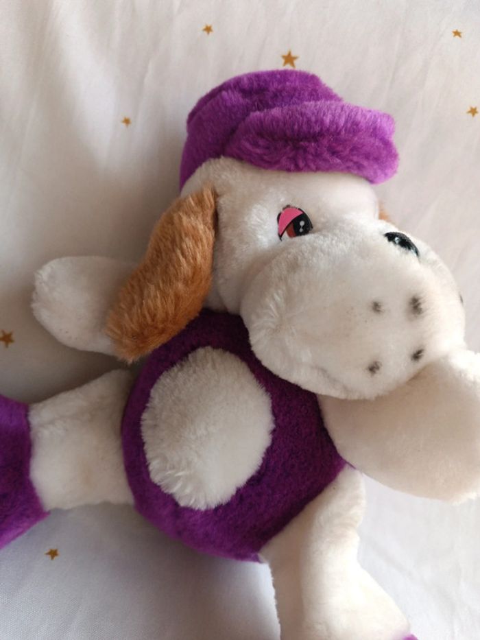 Peluche plush teddy doudou chien dog doggy violet parme casquette chapeau cap cp c.p c p playmaker - photo numéro 3