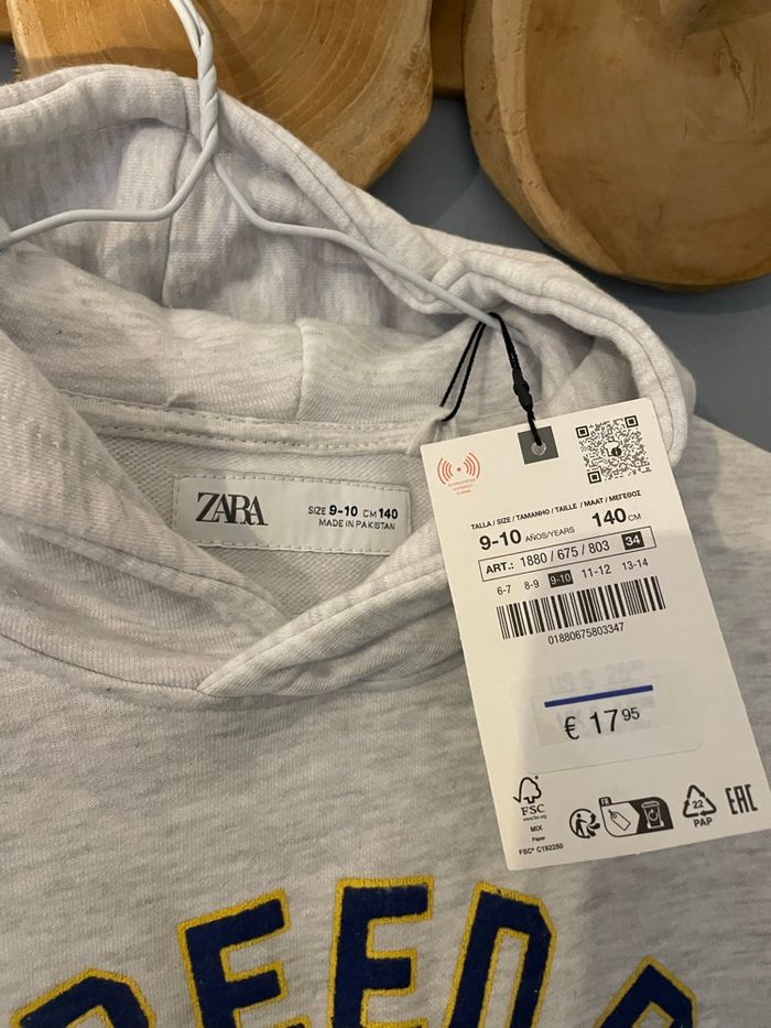 Sweat 9 ans Zara - photo numéro 3