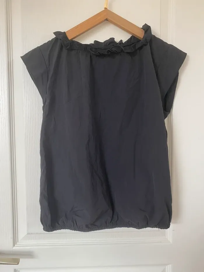 Haut noir