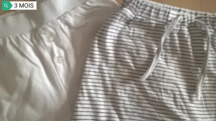 Lot 2 pantalons confortables 3 mois - photo numéro 2
