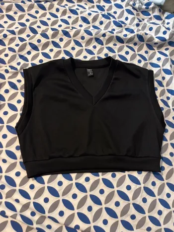 Haut court neuf taille M