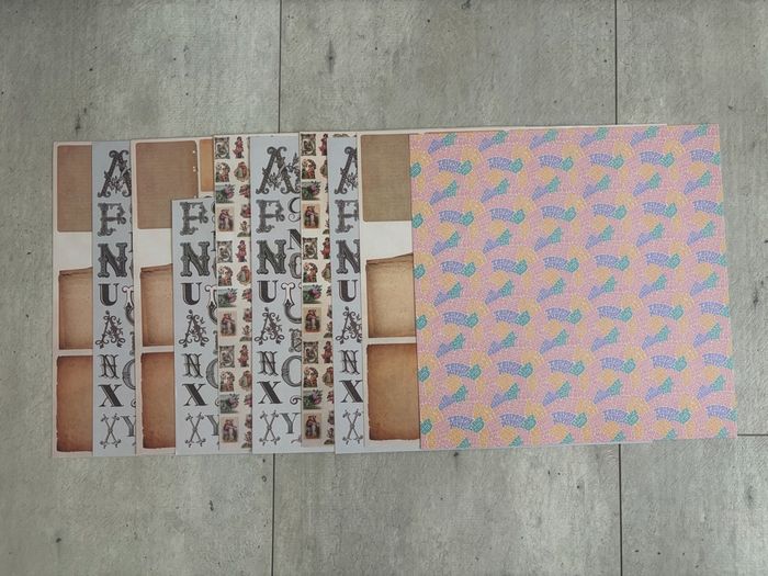 Lot de feuilles pour scrapbooking lot 5